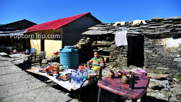 Tungnath Chandrahisal Trek_23 Stalls in Tungnath